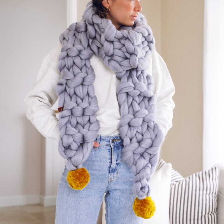 CHUNKY-YARN-POM-POM-SCARF-LAUREN-ASTON-DESIGNS-5