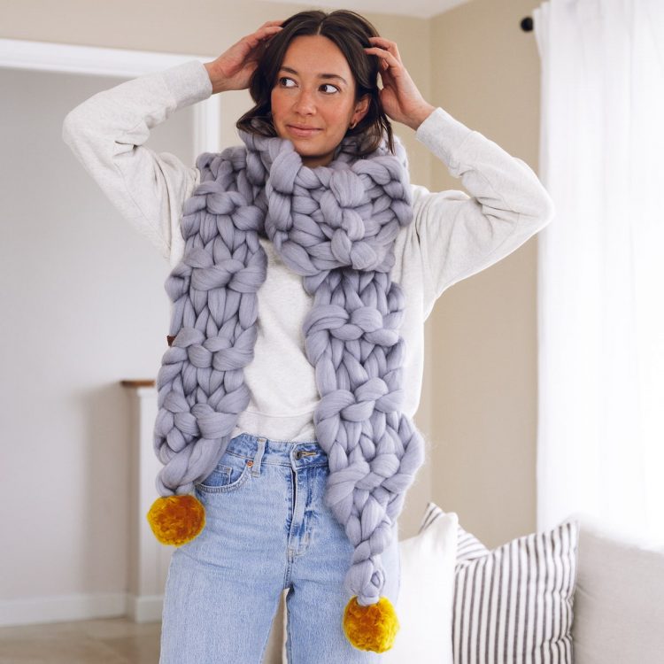 CHUNKY-YARN-POM-POM-SCARF-LAUREN-ASTON-DESIGNS-6