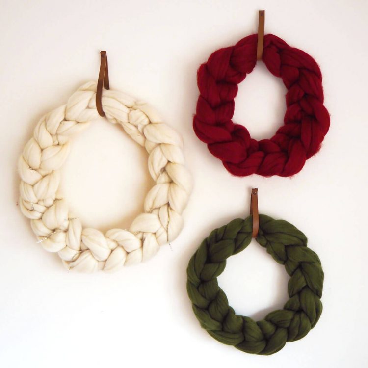 chunky-knit-christmas-wreath-lauren-aston-designs-5-1.jpg